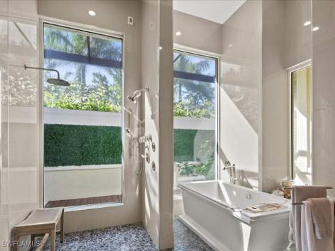 656 Hickory Rd, Naples FL - photo 21 of 50