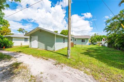 2432 Washington Ave, Naples FL - photo 18 of 24