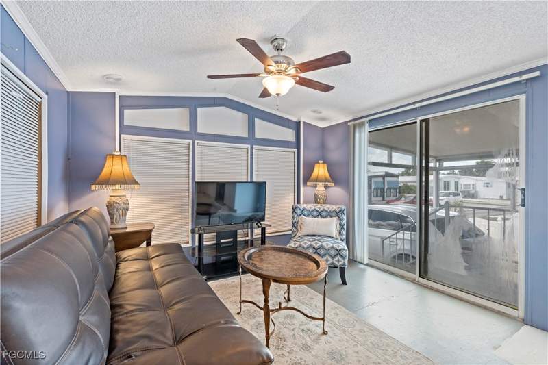 1 bedroom ManufacturedHome at 5756 Pink Panther Dr, America Outdoors Condo Association Inc, Fort Myers — photo 5