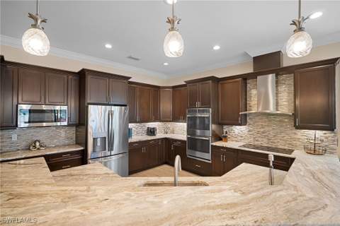 699 98th Ave N, Naples FL - photo 10 of 23
