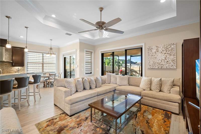 3 bedroom SingleFamilyResidence at 699 98th Ave N, Naples Park, Naples — photo 5