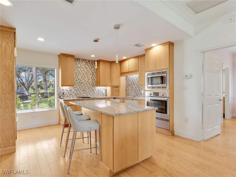 2 bedroom Attached at 401 Arbor Lake Dr 4-101, Arbor Trace, Naples — photo 3