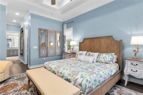 9369 Campanile Cir, Naples FL - photo 16 of 50