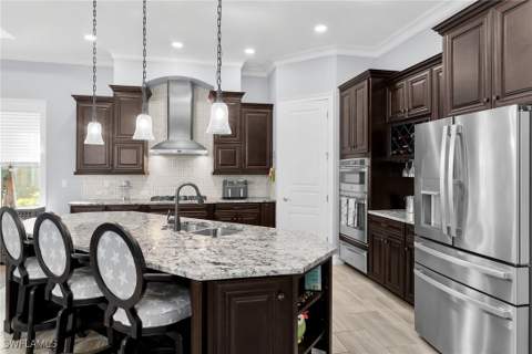 9369 Campanile Cir, Naples FL - photo 6 of 50