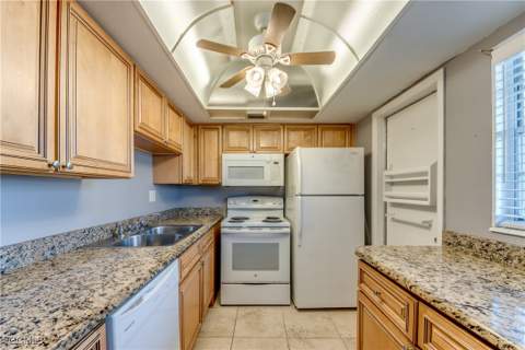 1003 Tropic Ter, North Fort Myers FL - photo 13 of 36