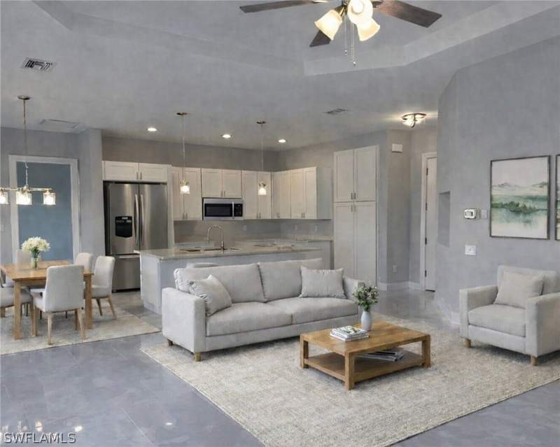 4 bedroom SingleFamilyResidence at 425 Mercedes Ct, Greenbriar, Lehigh Acres — photo 2