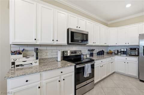 2169 Clementine St, Naples FL - photo 10 of 32
