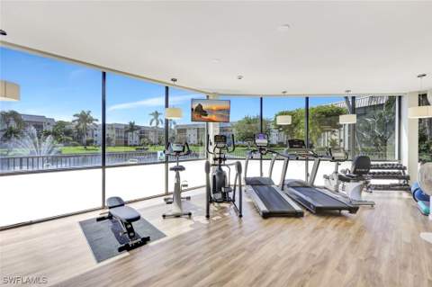 788 Park Shore Dr E39, Naples FL - photo 11 of 35