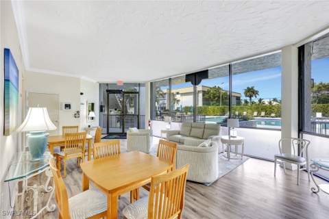 788 Park Shore Dr E39, Naples FL - photo 12 of 35
