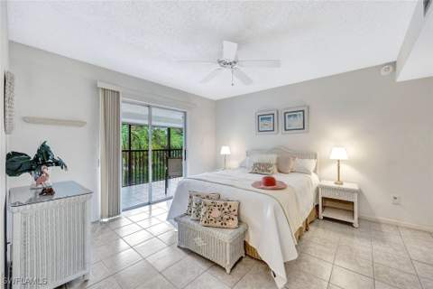 788 Park Shore Dr E39, Naples FL - photo 23 of 35