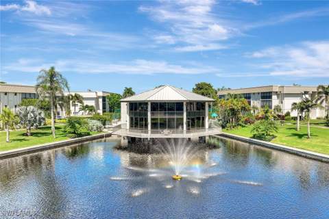 788 Park Shore Dr E39, Naples FL - photo 7 of 35