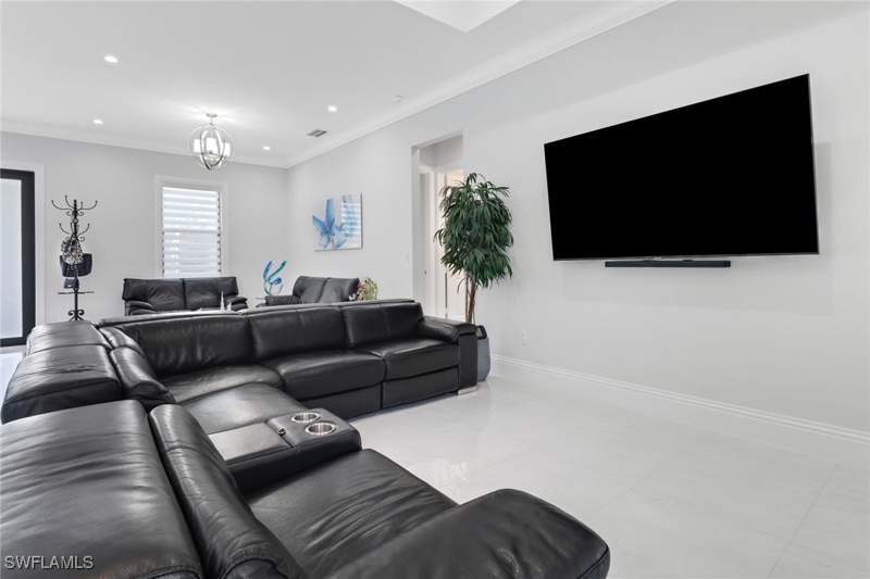 4 bedroom SingleFamilyResidence at 62 35th Ave NE, Golden Gate Estates, Naples — photo 4