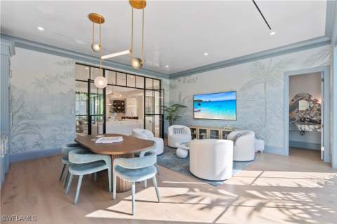 285 Central Ave, Naples FL - photo 15 of 39