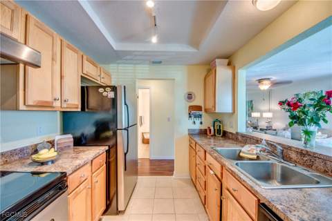 3324 N Key Dr 5, North Fort Myers FL - photo 17 of 37