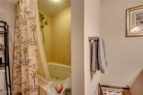 3324 N Key Dr 5, North Fort Myers FL - photo 22 of 37