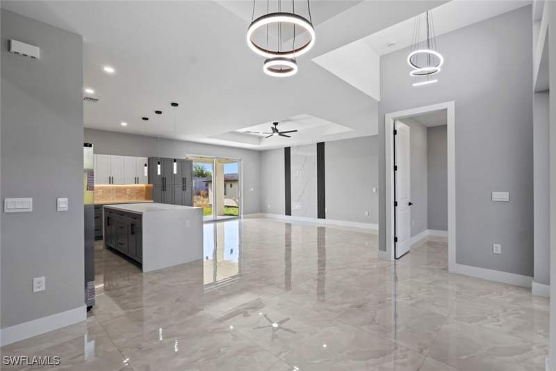 3 bedroom SingleFamilyResidence at 3307 6th SW, Lehigh Acres, Lehigh Acres — photo 4