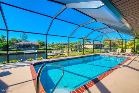 3208 SE 5th Ave, Cape Coral FL - photo 13 of 44