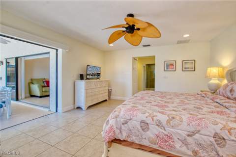 3208 SE 5th Ave, Cape Coral FL - photo 22 of 44