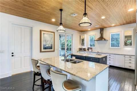 11420/11422 Dean St, Bonita Springs FL - photo 6 of 20