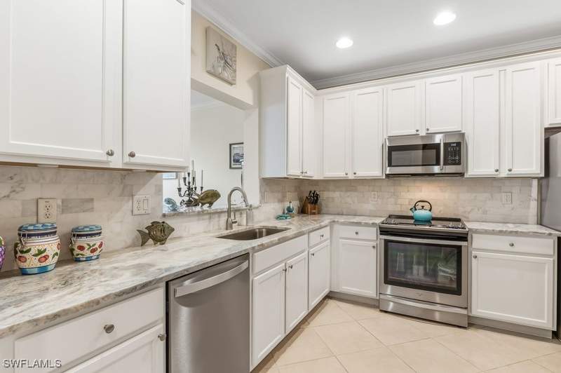 2 bedroom Townhouse at 3951 Cherrybrook Loop, Townhomes Of San Simeon, Fort Myers — photo 4