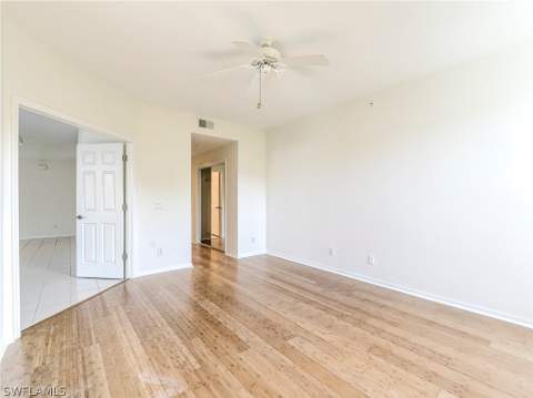 25203 Pelican Creek Cir 102, Bonita Springs FL - photo 19 of 38