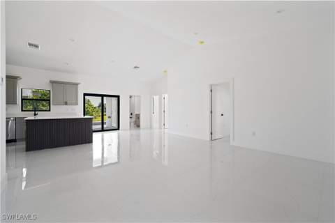 2458 NW 9th Ter, Cape Coral FL - photo 12 of 38