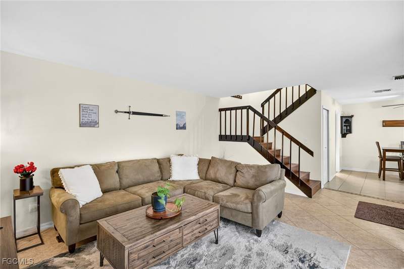 2 bedroom Townhouse at 1544 Park Meadows Dr 4, Parkwoods Townhouse Community, Fort Myers — photo 4