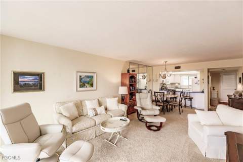 4585 Trawler Ct 302, Fort Myers FL - photo 11 of 48