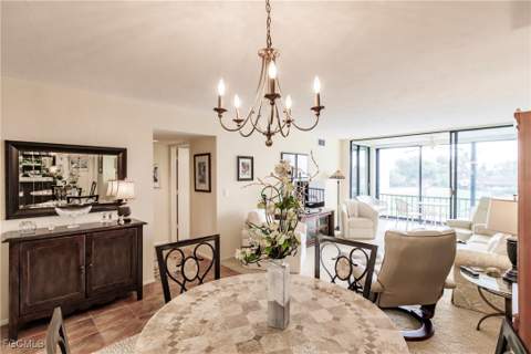 4585 Trawler Ct 302, Fort Myers FL - photo 22 of 48