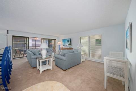 2721 W Gulf Dr 213, Sanibel FL - photo 7 of 49