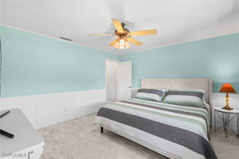 4902 Seville Ct, Cape Coral FL - photo 13 of 37