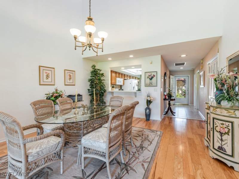 2 bedroom Attached at 602 Augusta Blvd 3, Timbercreek, Naples — photo 5