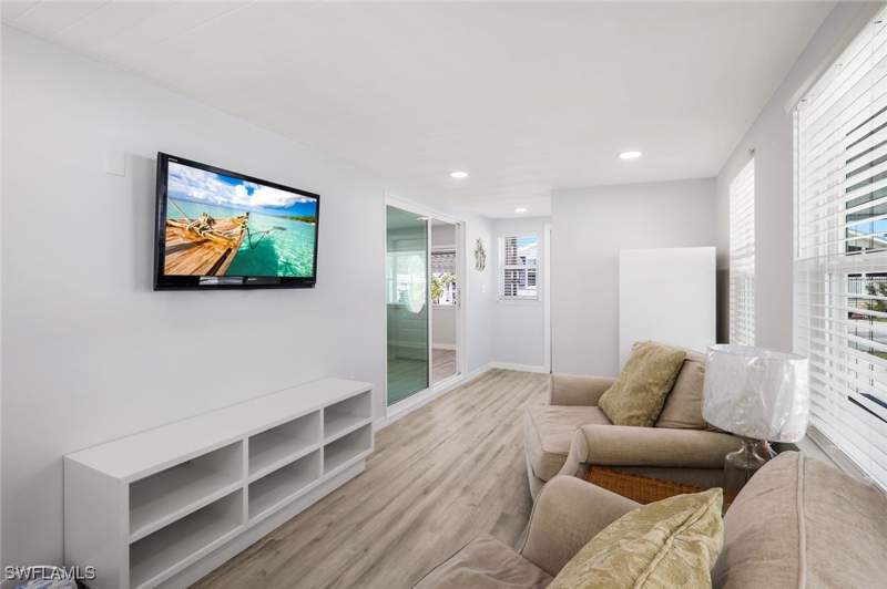2 bedroom ManufacturedHome at 20551 Port Dr, Mariners Cove, Estero — photo 3