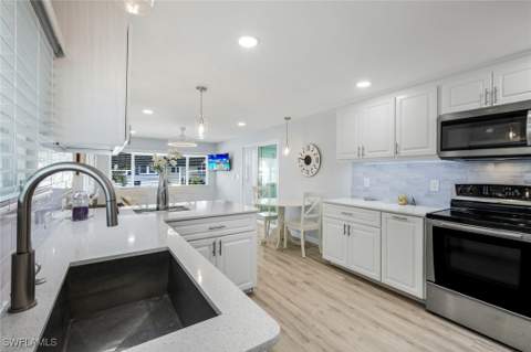 20551 Port Dr, Estero FL - photo 8 of 29