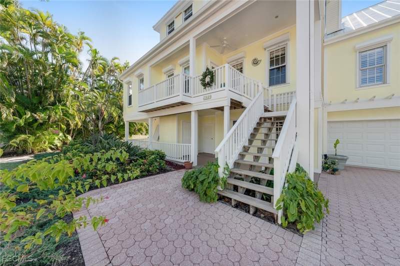 5 bedroom SingleFamilyResidence at 1172 Kittiwake Cir, The Dunes Sanibel Island, Sanibel — photo 4