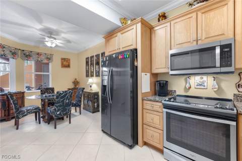 4566 SE 5th Pl 105, Cape Coral FL - photo 8 of 46