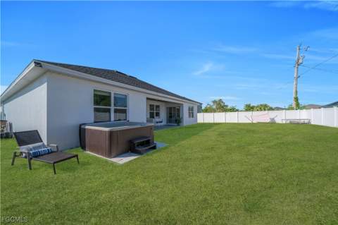 221 SW 21st Ter, Cape Coral FL - photo 9 of 41