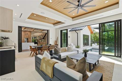 349 2nd Ave N, Naples FL - photo 14 of 40