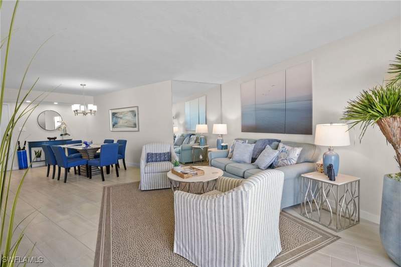 2 bedroom Condominium at 380 Seaview Ct 1107, South Seas Club Condo, Marco Island — photo 4