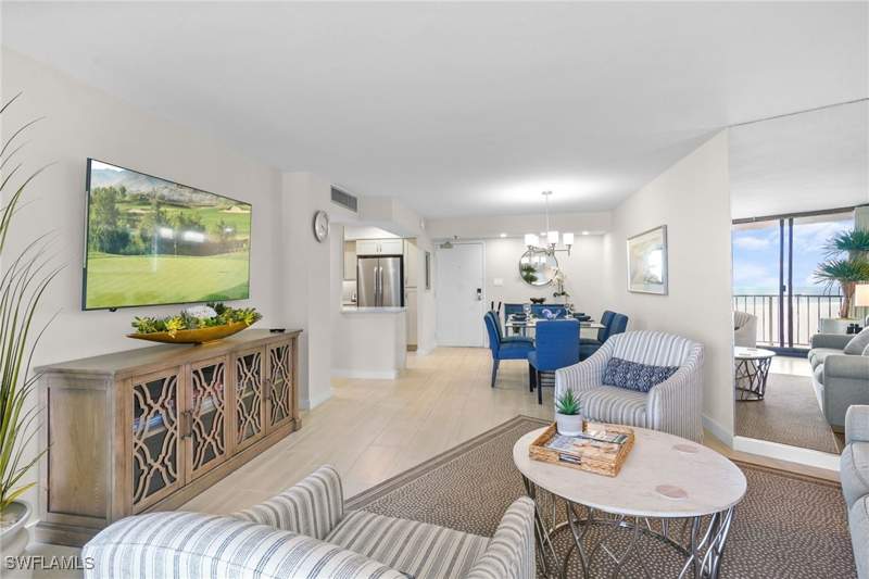 2 bedroom Condominium at 380 Seaview Ct 1107, South Seas Club Condo, Marco Island — photo 5