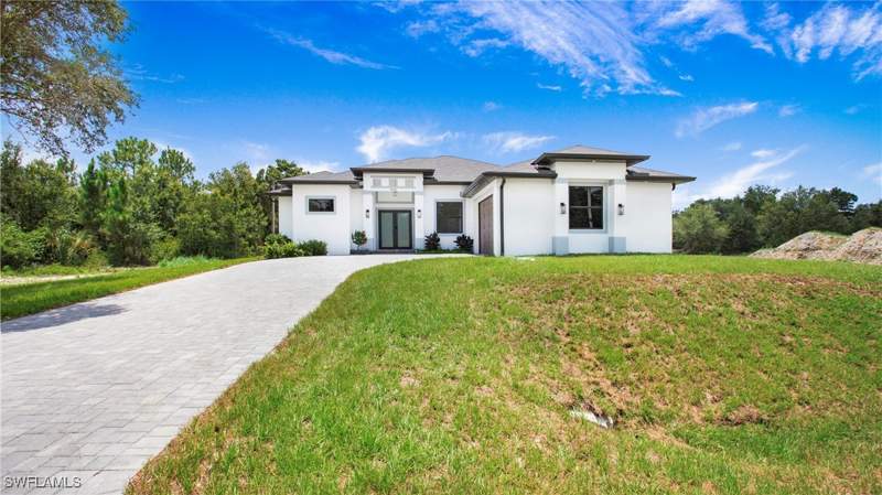 4 bedroom SingleFamilyResidence at 1809 Monroe Ave, Lehigh Acres, Lehigh Acres — photo 4