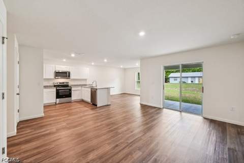 4745 NW 40th Ave, Cape Coral FL - photo 8 of 26