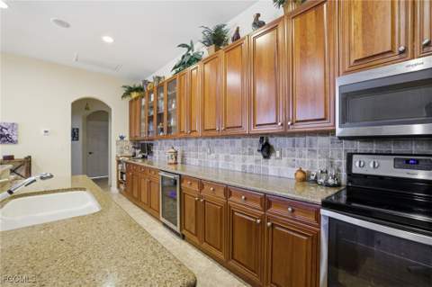 14143 Bently Cir, Fort Myers FL - photo 14 of 45