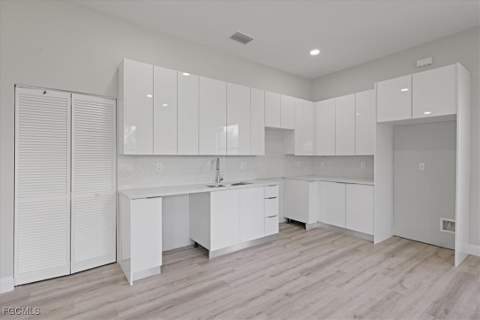 843 Theodore Vail St E, Lehigh Acres FL - photo 13 of 32