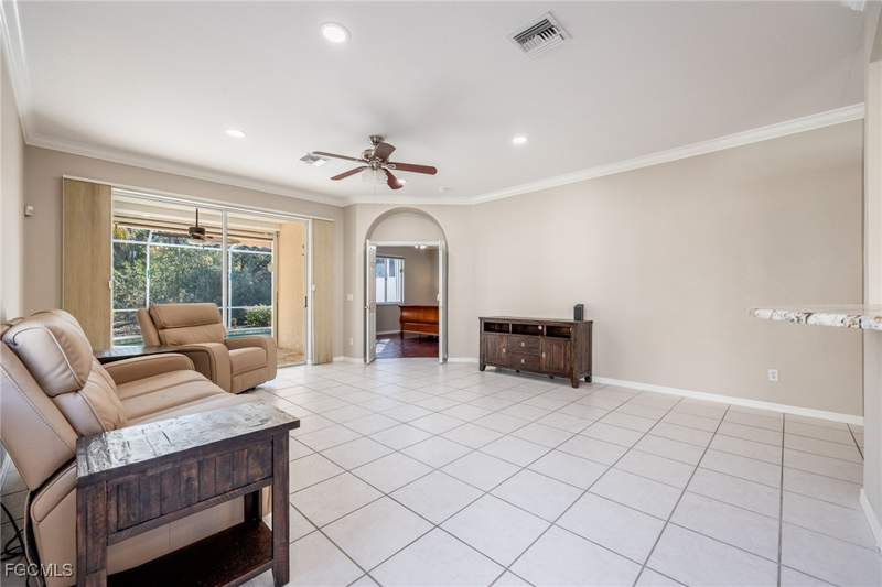 3 bedroom Attached at 7678 Bay Lake Dr, Reflection Lakes, Fort Myers — photo 4