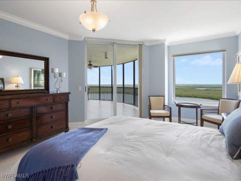 1050 Borghese Ln 1804, Naples FL - photo 15 of 36