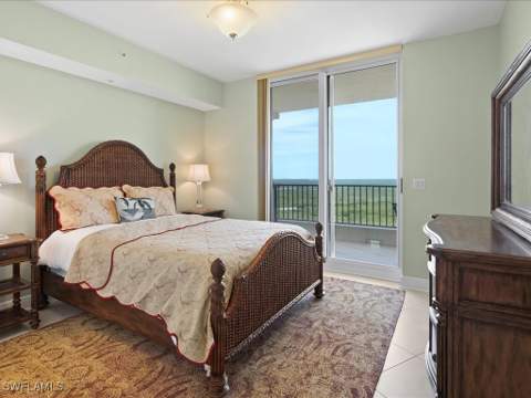 1050 Borghese Ln 1804, Naples FL - photo 17 of 36