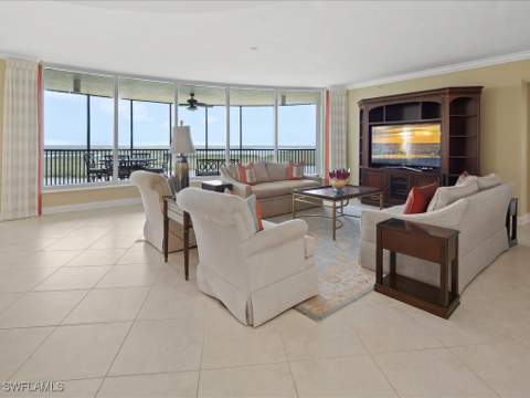1050 Borghese Ln 1804, Naples FL - photo 8 of 36