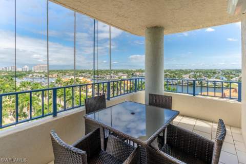 4451 Gulf Shore Blvd N 1005, Naples FL - photo 20 of 48