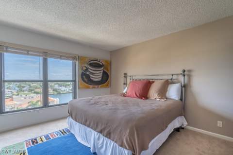 4451 Gulf Shore Blvd N 1005, Naples FL - photo 23 of 48